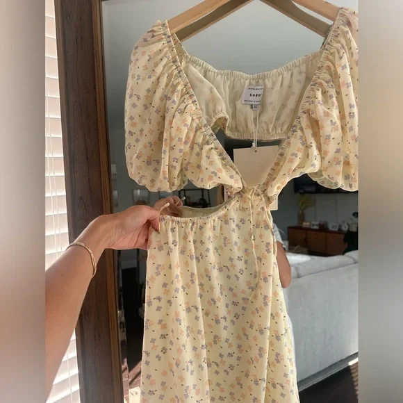 Sabo Skirt Kenny Cutout Daisy Flower Dress.